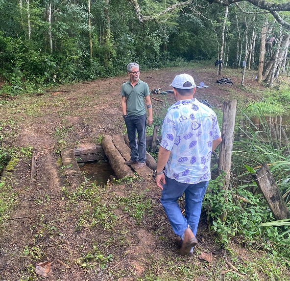 Secretaria de Meio Ambiente, Turismo, Esporte e Lazer faz visita ao horto florestal e Parque da Lagoa em Santos Dumont